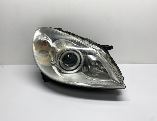 Фара основна права A1698208461 MERCEDES