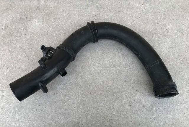 Колектор впускний A2660980189 MERCEDES