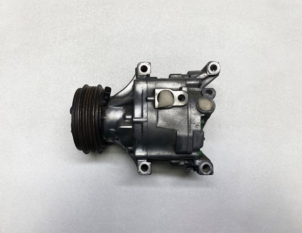 Компресор системи кондиціювання F15161K00A MAZDA