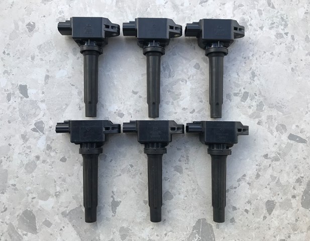 Котушка запалювання PE0118100 MAZDA