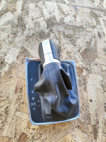 Рукоятка важеля КПП 5G1713203J VAG