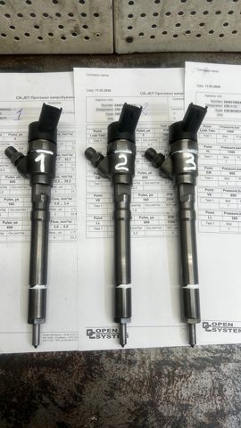 Форсунка паливна 0445110064 BOSCH