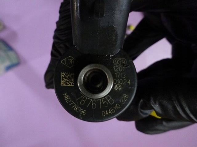 Форсунка інжектора 0445110328 RENAULT