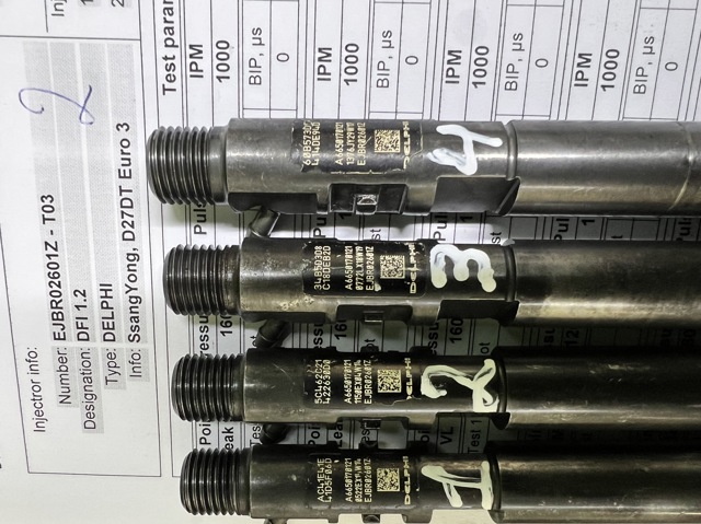 Форсунка дизельна в зборі, розпилювач + тримач EJBR02601Z DELPHI