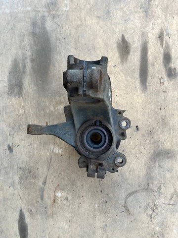 Цапфа поворотного кулака 1674671 FORD