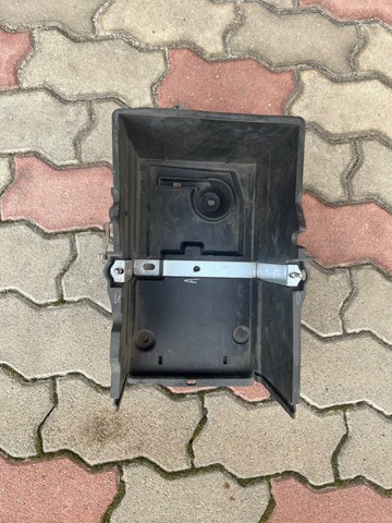 Піддон акумулятора(АКБ) AM5110723AD FORD