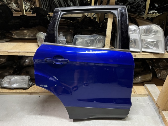 Двері задні, праві CJ5Z7824630A FORD