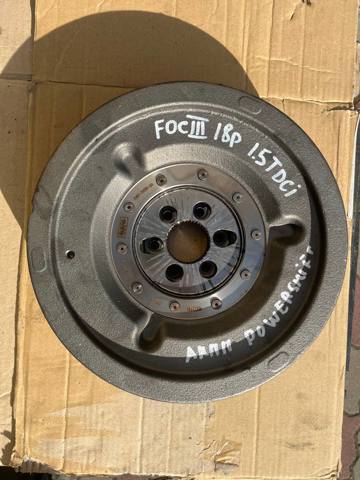 Маховик двигуна FM517A555CA FORD