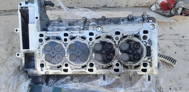 Головка блоку R9128018 GM
