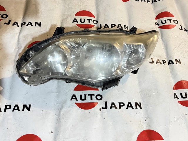 Фара ліва передня 8117012D80 TOYOTA