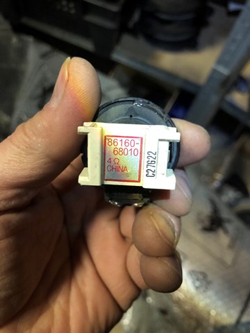 Гучномовець 8616068010 TOYOTA