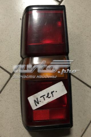 Ліхтар задній лівий Nissan Terrano 1