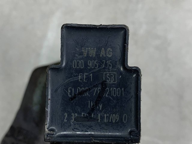 Котушка запалювання 03D905715A VAG