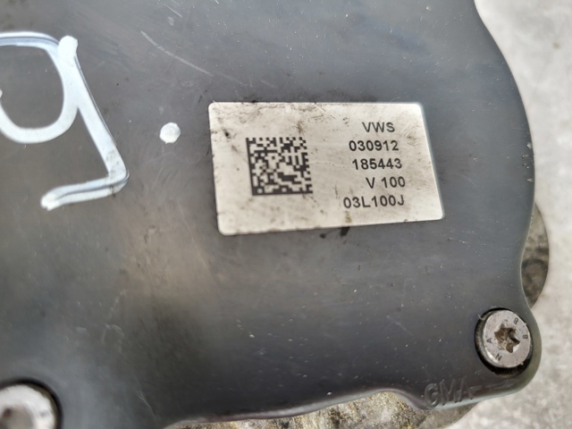 Насос вакуумний 03L145207 VAG