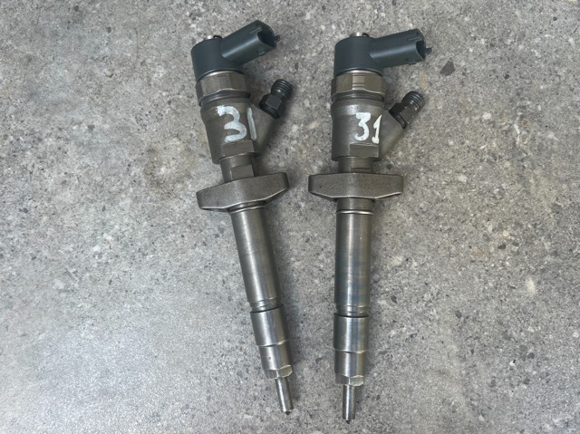 Форсунки електромагнітні 0445110261 RENAULT