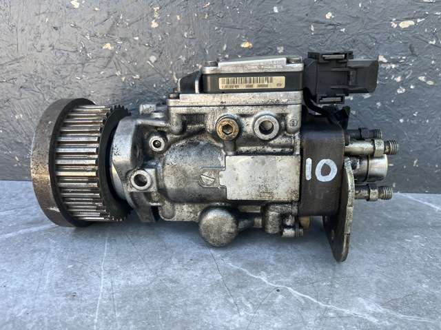 Насос паливний високого тиску (ПНВТ) - DIESEL 0470004005 BOSCH