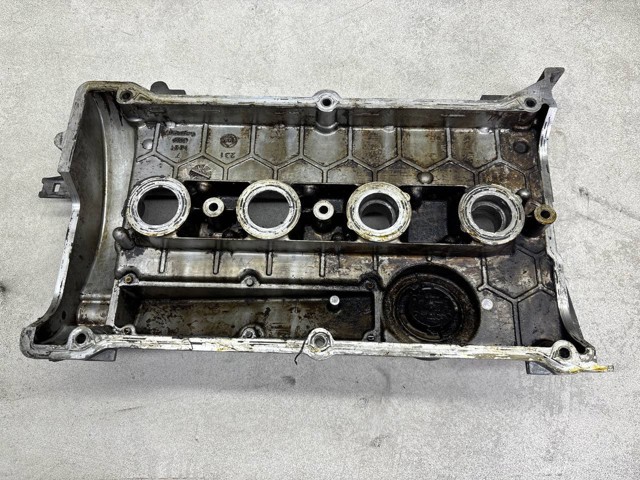 Кришка клапанна 06B103475L VAG