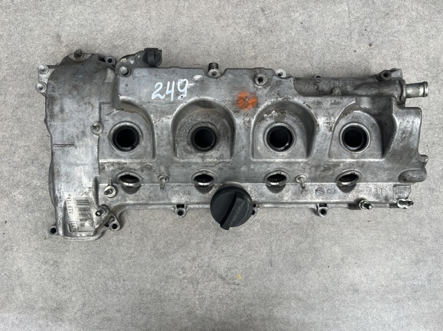 Кришка клапанів 112010R011 TOYOTA