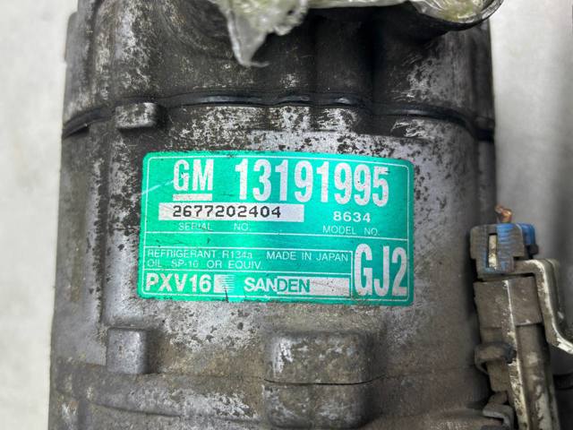 Компресор системи кондиціювання 24411270 OPEL