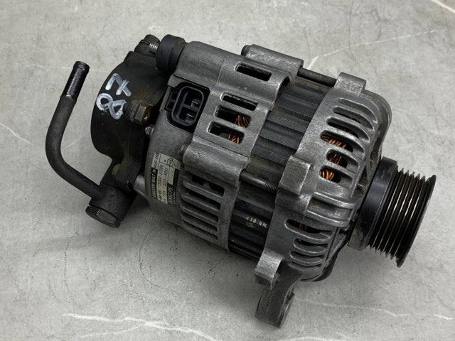 Авто генератор 3730027021 HYUNDAI