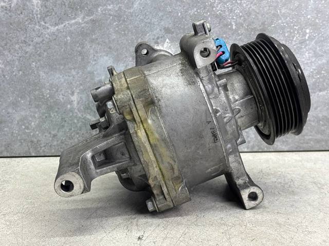 Компресор кондиціонера 42456934 OPEL