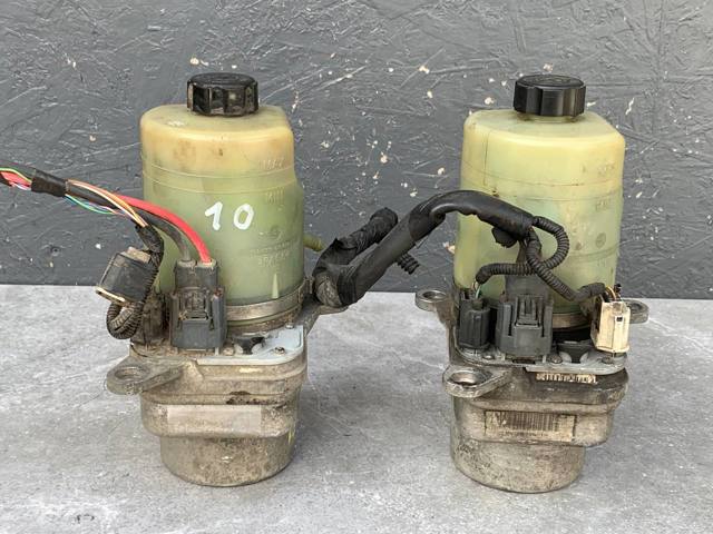 Насос кермового управління 4M513K514CC FORD