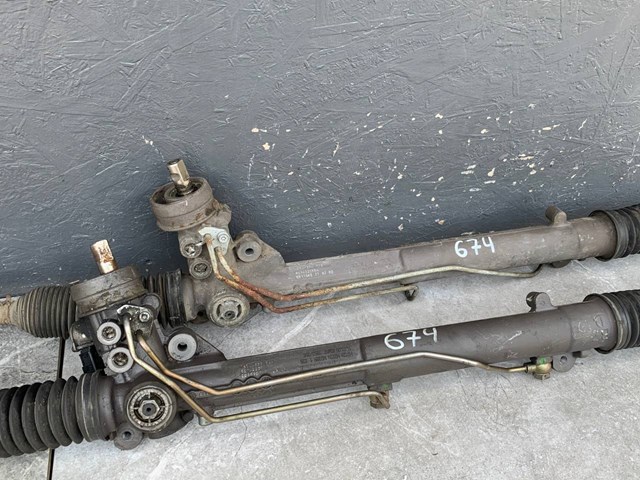 Рейковий рульовий механізм 8E1422066D VAG
