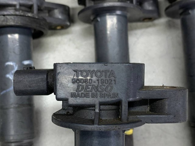 Котушка запалювання 9008019021 TOYOTA