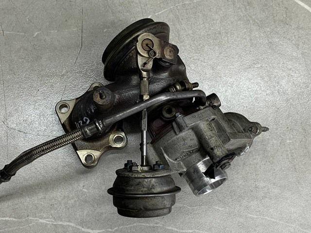 Турбокомпресор 9812723880 PEUGEOT