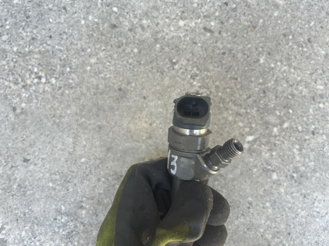 Форсунки електромагнітні A6400700687 MERCEDES