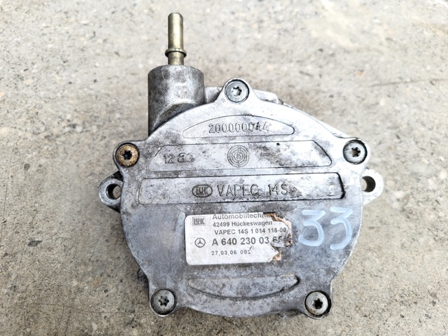 Насос вакуумний A6402300365 MERCEDES