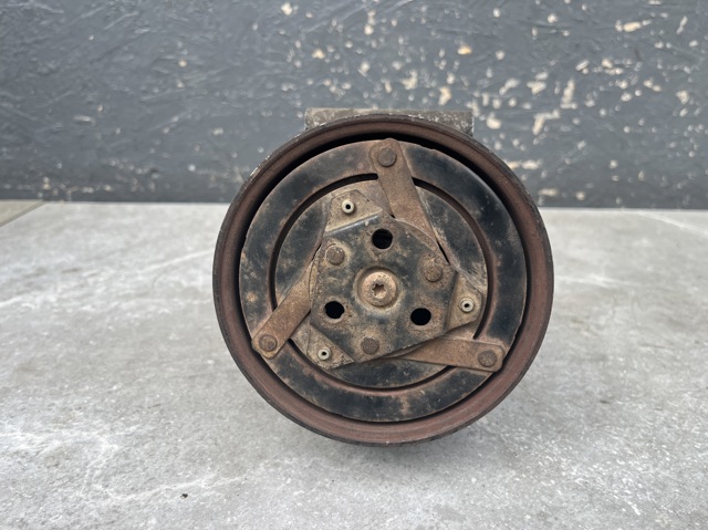 Компресор холодоагенту C1B119D629AG FORD