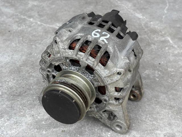Авто генератор TG9B107 VALEO