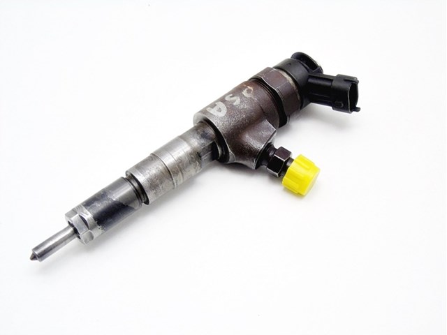 Форсунки електромагнітні 0445110075 BOSCH