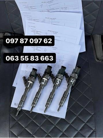 Форсунка вприску палива 0445110110 BOSCH