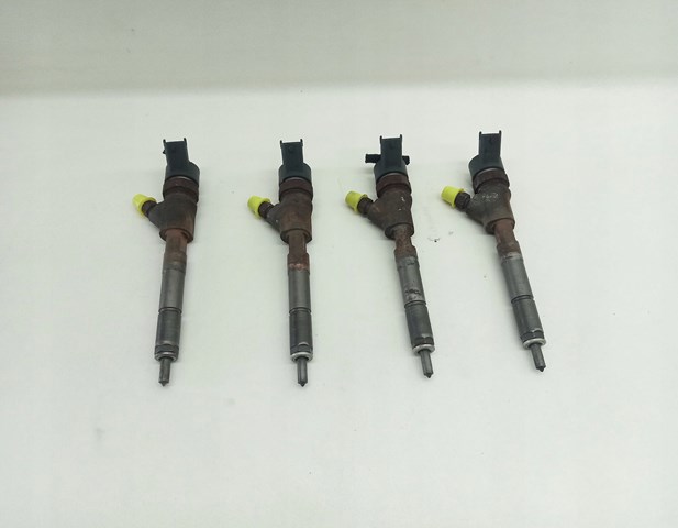Форсунка паливна 0445110227 BOSCH