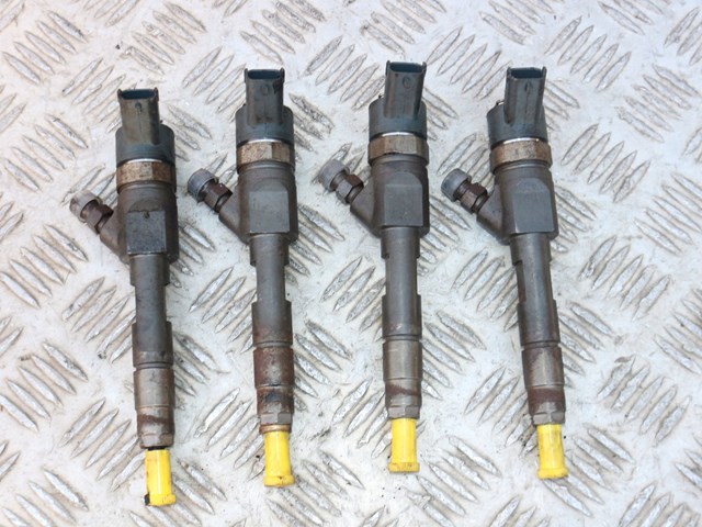 Форсунки електромагнітні 0445110280 RENAULT