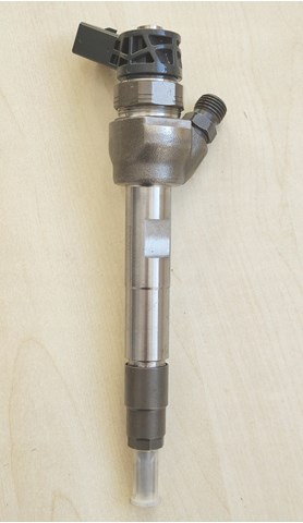 Форсунка паливна 0445110613 BOSCH