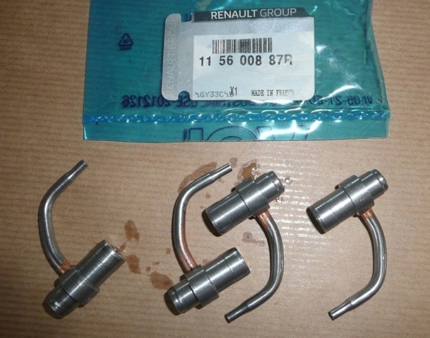 Форсунка масляна 115600887R RENAULT