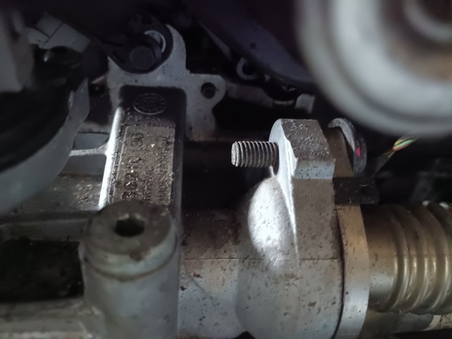 Клапан EGRсістеми рециркуляції відпрацьованих газів 36010130 VOLVO