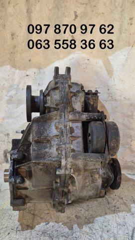 Коробка роздавальна в зборі 4730049200 HYUNDAI