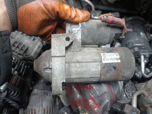 Стартер 8200227092 NISSAN