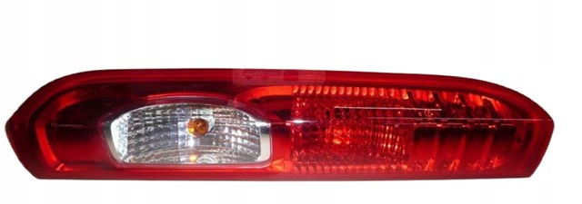 Задня ліва фара 8200415250 RENAULT