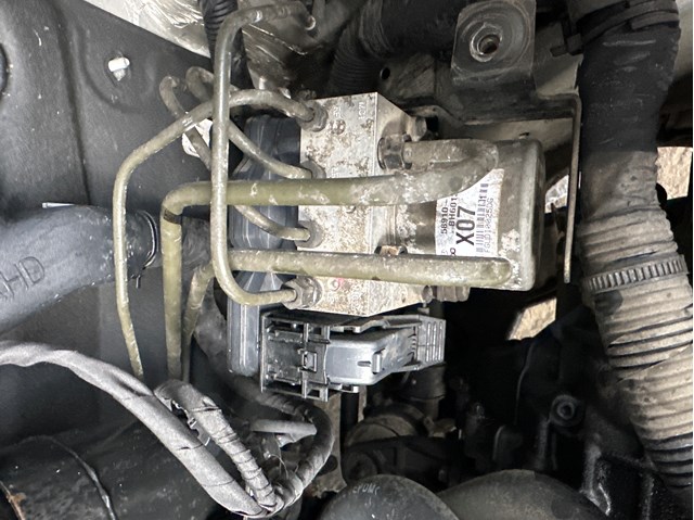 Блоки ABS 589102P970 HYUNDAI