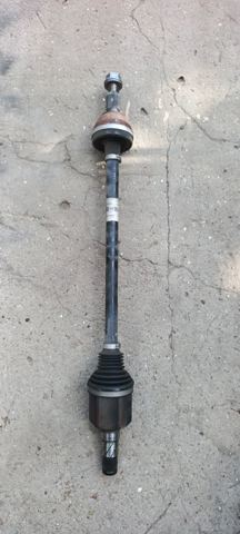Напіввісь задня 118816500A Tesla Model