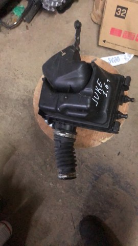 Корпус повітряного фільтра 165001KC0C NISSAN