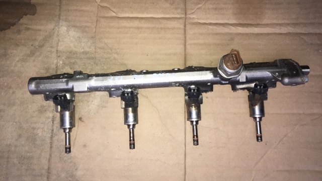 Форсунка інжектора 166001KC0B NISSAN