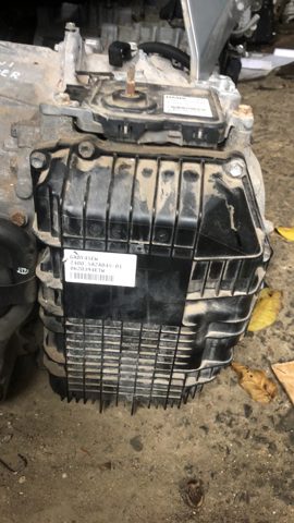 КПП в зборі 27208615258 BMW