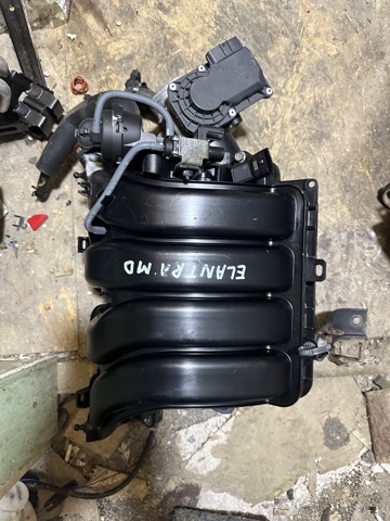 Колектор впускний 283102E200 HYUNDAI