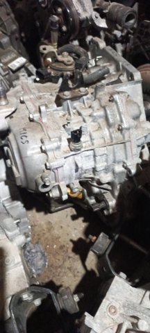 Коробка передач автомат 3102050X5A NISSAN